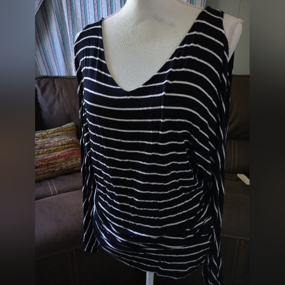 Bebe shirt